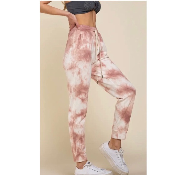 NWT POL Tie Dye Sweats/Joggers - Picture 5 of 14